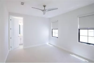 7665 Toscana Boulevard, Orlando, FL 32819 - Photo 26