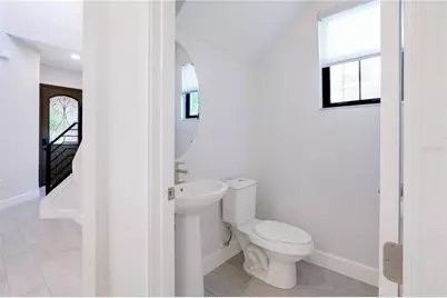 7665 Toscana Boulevard, Orlando, FL 32819 - Photo 16