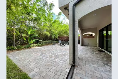 7665 Toscana Boulevard, Orlando, FL 32819 - Photo 8