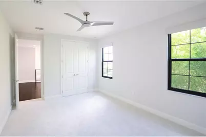 7665 Toscana Boulevard, Orlando, FL 32819 - Photo 24