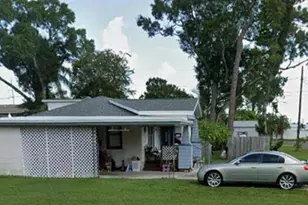 6500 Hobson St NE, Saint Petersburg, FL 33702 - Photo 2