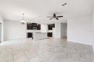 3112 St Charles Pl, Winter Haven, FL 33884 - Photo 2