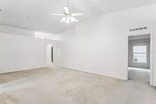 4951 Fiske Cir, Orlando, FL 32826 - Photo 4