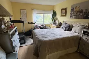 721 N Pine Island Rd, Plantation, FL 33324 - Photo 4