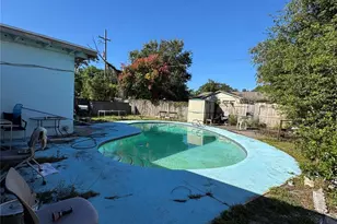 2506 Martinwood Dr, Orlando, FL 32808 - Photo 16