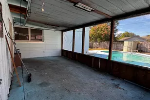 2506 Martinwood Dr, Orlando, FL 32808 - Photo 22