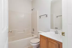 213 Knollwood Dr, Davenport, FL 33837 - Photo 18