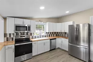 15375 SE 64th Pl, Ocklawaha, FL 32179 - Photo 10