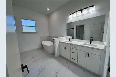 15467 Hillsborough Boulevard, Port Charlotte, FL 33954 - Photo 6