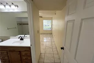 1932 Lake Atriums Cir, Orlando, FL 32839 - Photo 10