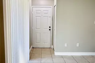 3846 Bay Club Cir, Kissimmee, FL 34741 - Photo 6