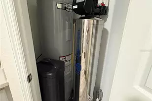 3314 Robert Trent Jones Dr, Orlando, FL 32835 - Photo 10