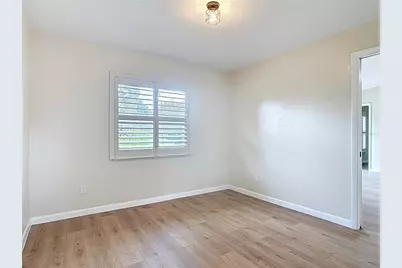 105 Powderhorn Court, Daytona Beach, FL 32119 - Photo 10