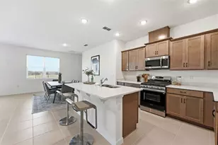 24542 Hodges Reserve Ave, Howey in the Hills, FL 34737 - Photo 10