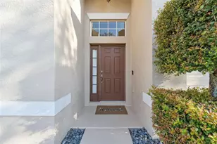 3649 Bristol Cove Ln, Saint Cloud, FL 34772 - Photo 4
