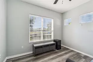 3649 Bristol Cove Ln, Saint Cloud, FL 34772 - Photo 8