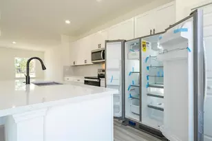 2433 W Andromedae Dr, Citrus Springs, FL 34433 - Photo 4