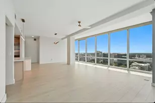 150 E Robinson St, Orlando, FL 32801 - Photo 38