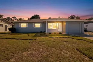 30 W Hammon Dr, Apopka, FL 32703 - Photo 1