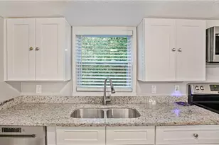 2226 Orchard Dr, Apopka, FL 32712 - Photo 12