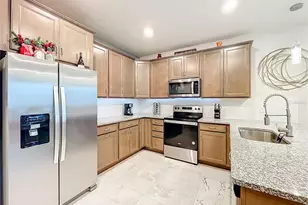 9708 Brown Burrow St, Orlando, FL 32829 - Photo 2