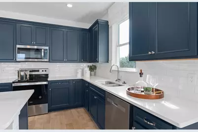 5676 Flame Vine Way, Saint Cloud, FL 34771 - Photo 6