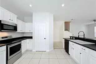 10338 Lake District Ln, Orlando, FL 32832 - Photo 20