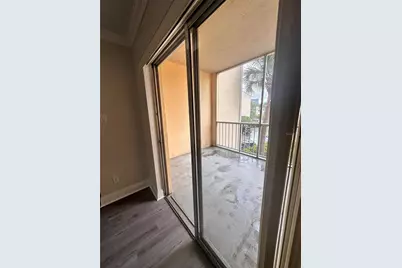 15300 SW 106th Terrace #520, Miami, FL 33196 - Photo 32