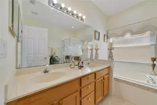 8376 Port Lancashire Dr, Orlando, FL 32829 - Photo 20