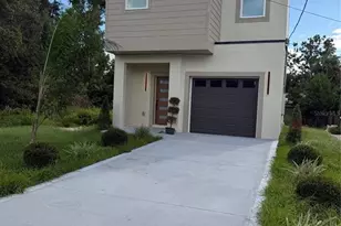 860 NW 5th St, Winter Haven, FL 33881 - Photo 2