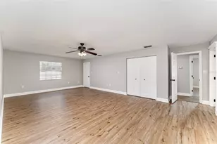 4515 Meadowview Dr, Lakeland, FL 33810 - Photo 12