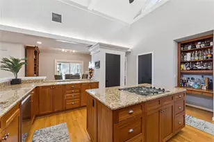 954 N Texas Ave, Orlando, FL 32804 - Photo 16