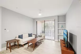 8357 38th St Cir E, Sarasota, FL 34243 - Photo 6