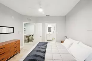 8357 38th St Cir E, Sarasota, FL 34243 - Photo 18