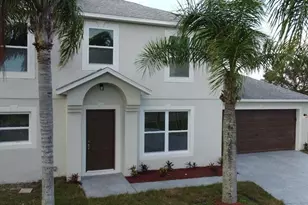 1115 Munster Ct, Kissimmee, FL 34759 - Photo 2