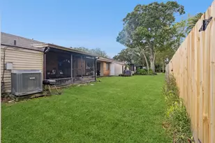 1544 Franklin Cir, Daytona Beach, FL 32117 - Photo 16