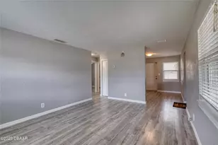 108 Palm Dr, Daytona Beach, FL 32117 - Photo 14