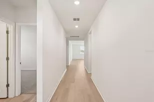 1808 Coolridge Pl, Zephyrhills, FL 33541 - Photo 8