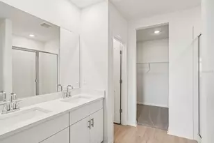 1808 Coolridge Pl, Zephyrhills, FL 33541 - Photo 22