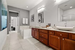 1402 Lisbon Ct, Davenport, FL 33896 - Photo 6