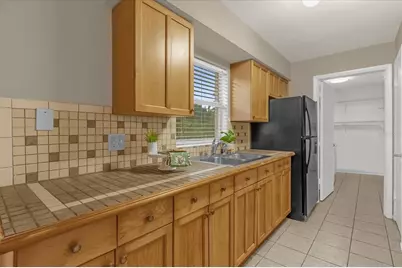 1108 Henry Balch Drive, Orlando, FL 32810 - Photo 10