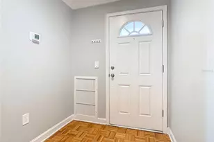 353 W Lake Faith Dr, Maitland, FL 32751 - Photo 4