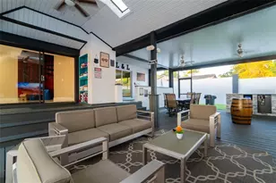 4627 Woodlot Ct, Orlando, FL 32835 - Photo 16