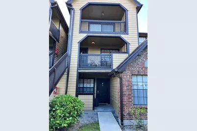 400 Lake Placid Court #204, Altamonte Springs, FL 32701 - Photo 2