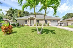 229 SW Pagoda Terrace, Port Saint Lucie, FL 34984 - Photo 1