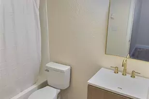 620 Orange Dr, Altamonte Springs, FL 32701 - Photo 10