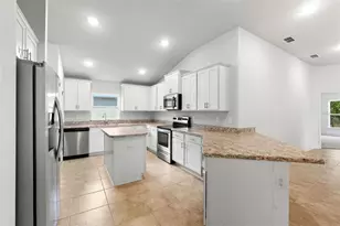 1130 Berry Ln, Davenport, FL 33837 - Photo 12