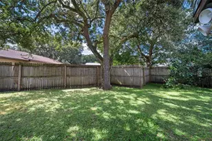1498 Hendren Dr, Orlando, FL 32807 - Photo 44