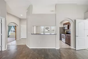 512 Majestic Gardens Blvd, Winter Haven, FL 33880 - Photo 10