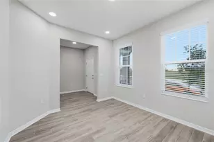 12172 Plumpton Dr, Winter Garden, FL 34787 - Photo 4